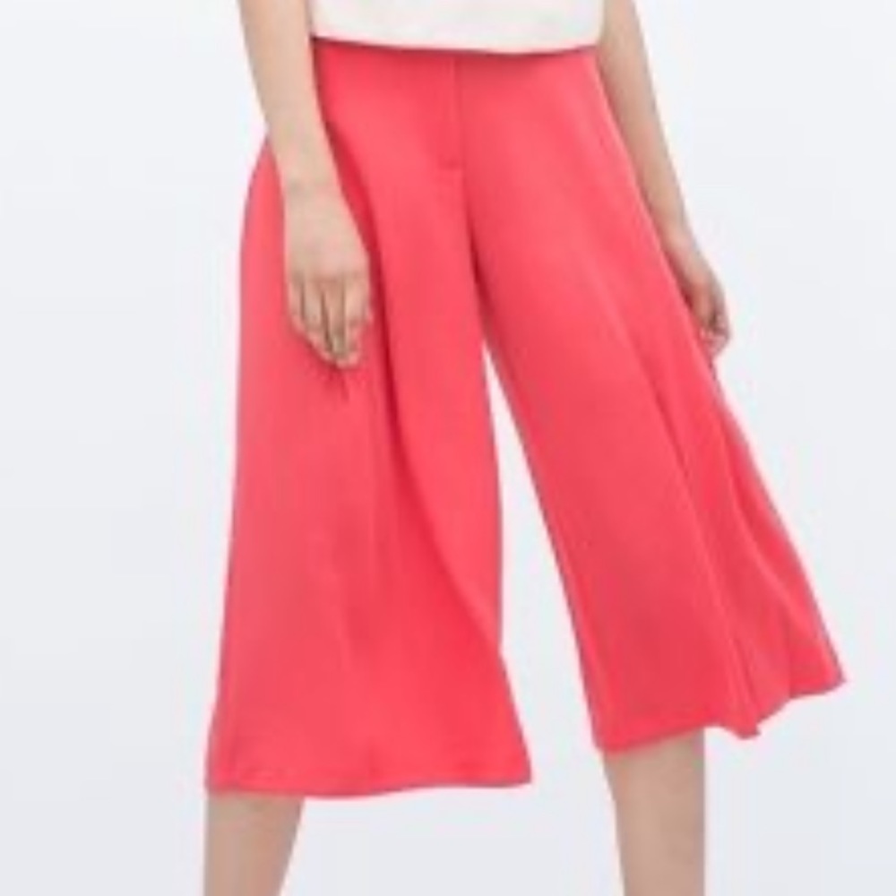 Zara Coral Wide-Leg Cropped Pants